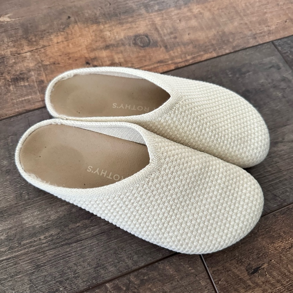 Rothy’s coconut clogs size 10 (women’s)